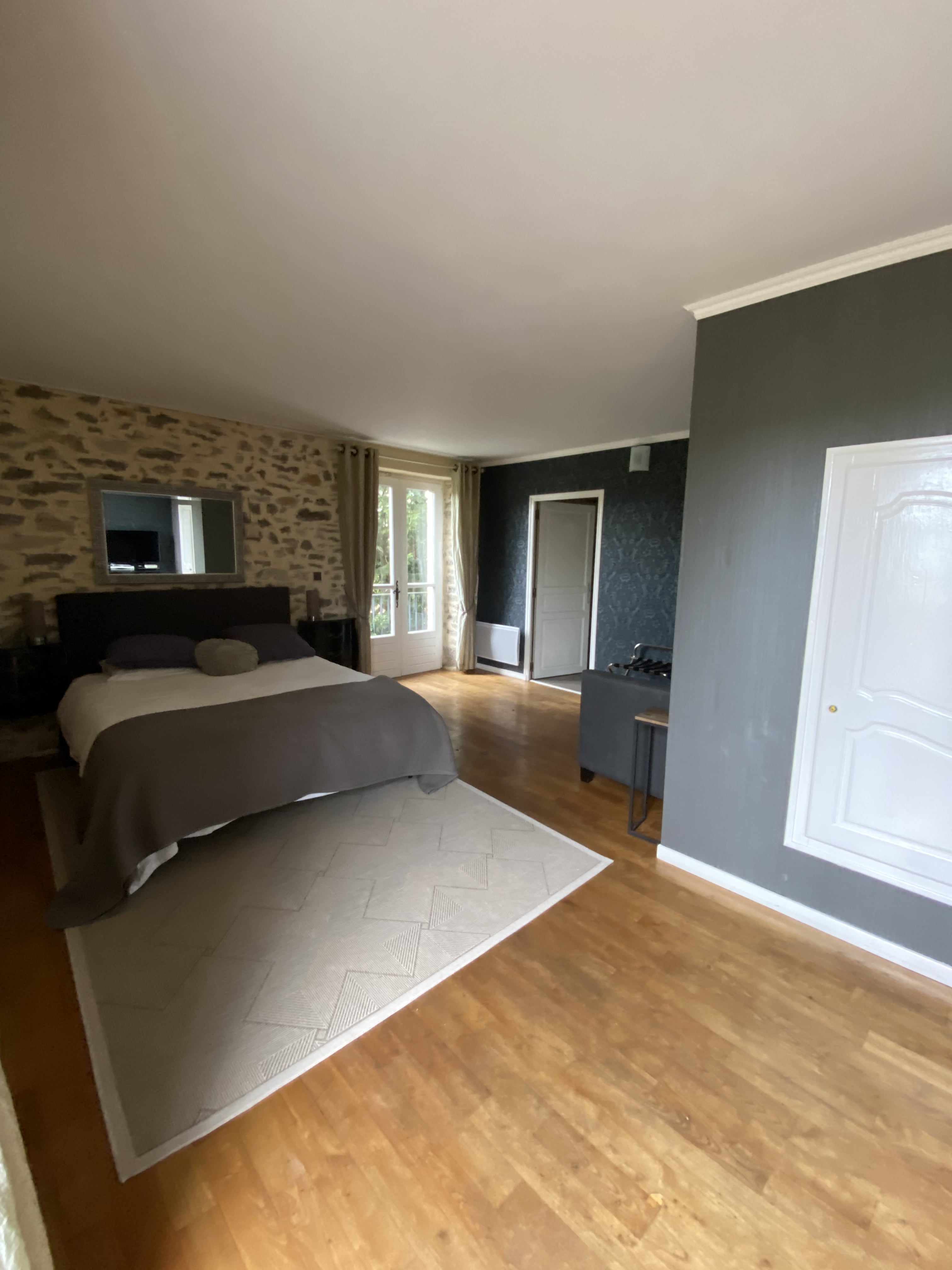 Chambre Double Bescastel  2 Min